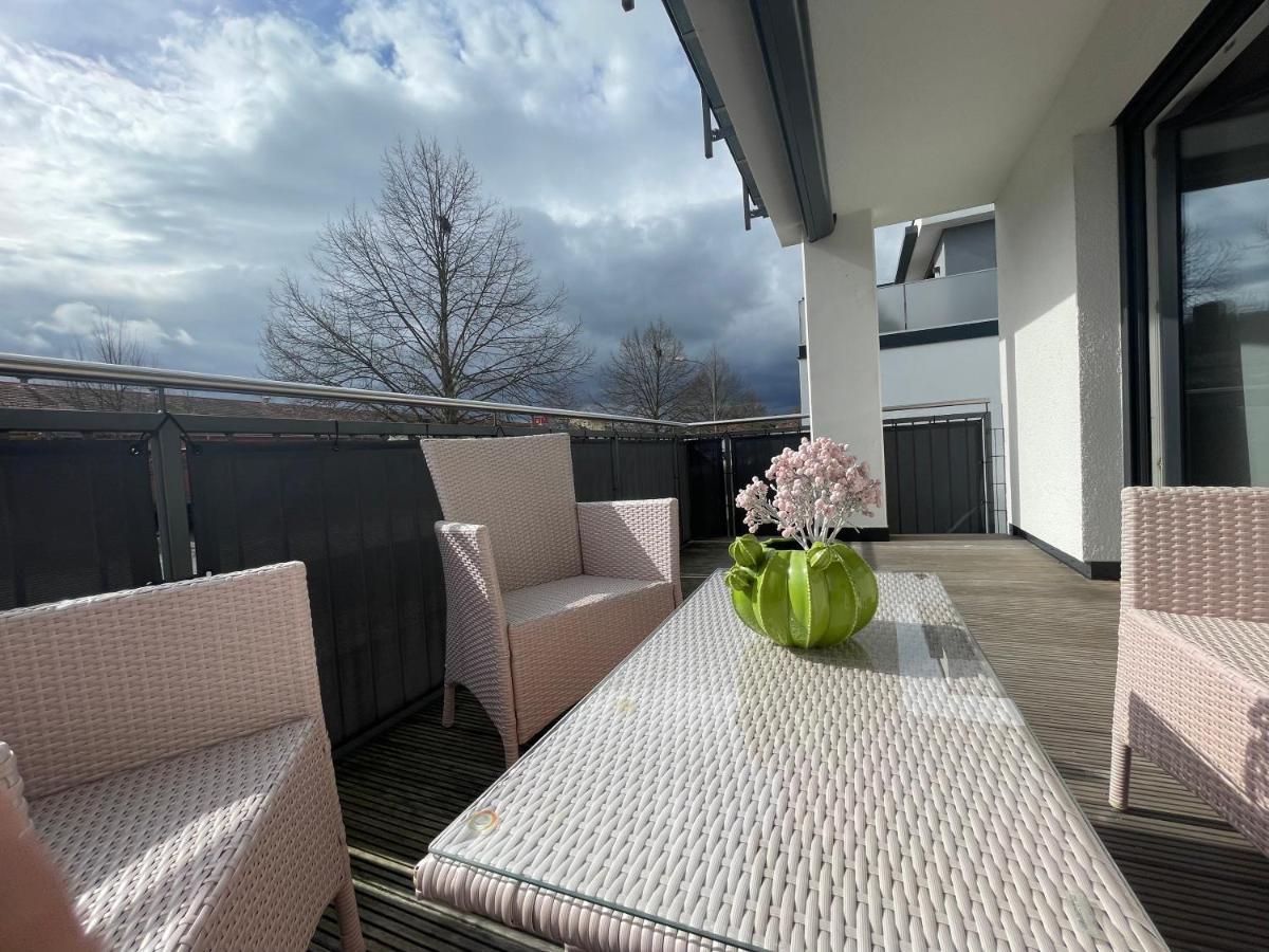 Exklusive Wohnung Zentral Mit Grossem Balkon Losheim Exterior photo